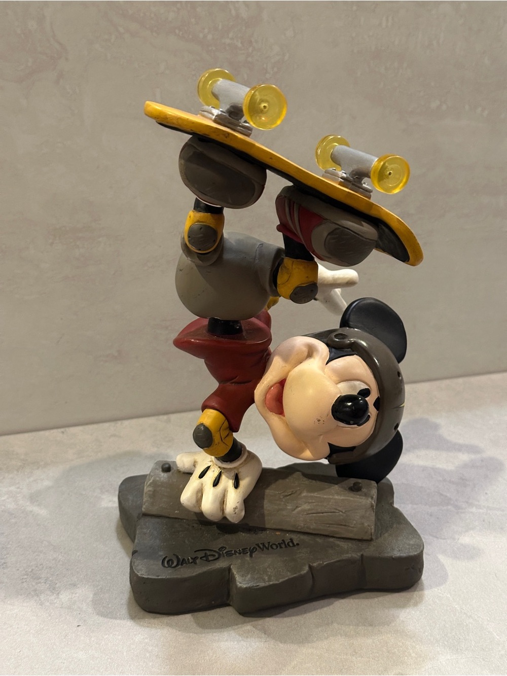 Walt Disney World Mickey Mouse Baseball Pitcher Bobblehead - Picture 2 of 10